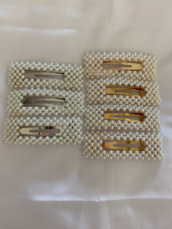 Source Unknown Accessories - 1-Pearl Beaded Oversized Hair Clips